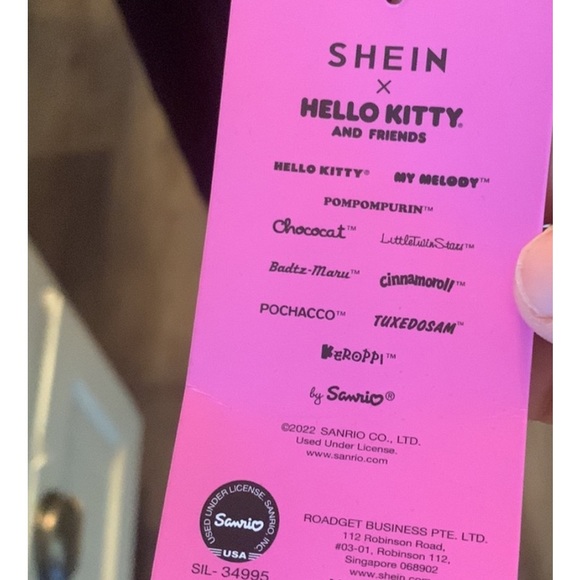 Hello Kitty Black Oversized Tee Shirt Dress with White Collar. - Picture 7 of 9